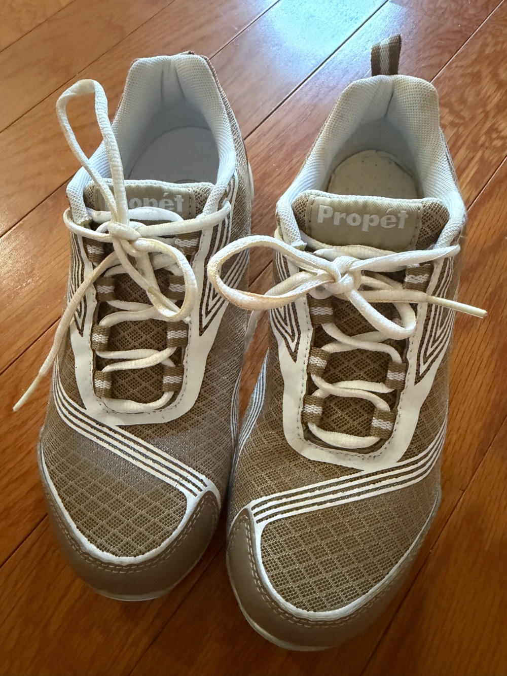 Propet Brown White Mesh Athletic Walking Sneakers Womens 6 Extra Wide 4E